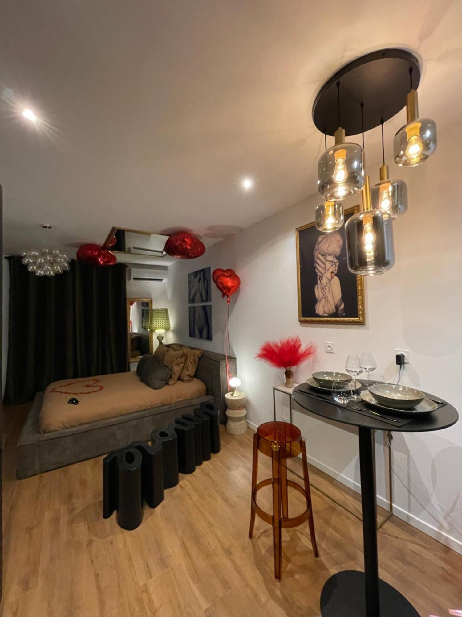 Love Room Casa Amore Prades  Eksteriør bilde